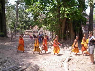 Mnche auf Pilgerfahrt zu AW