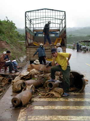 ...Metallsucher finden USA-Bomben