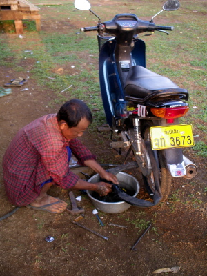 Reifenreparatur am Neujahrsabend fr 50 Cent